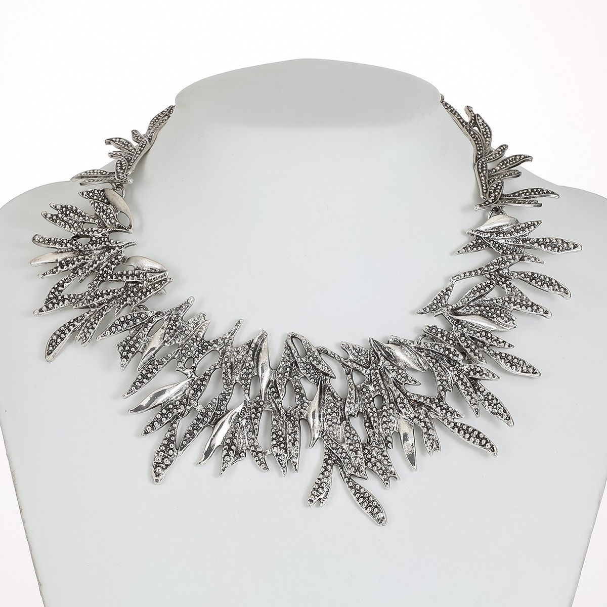 Women'S Accessories Manufacturers - Collier ras du cou au design