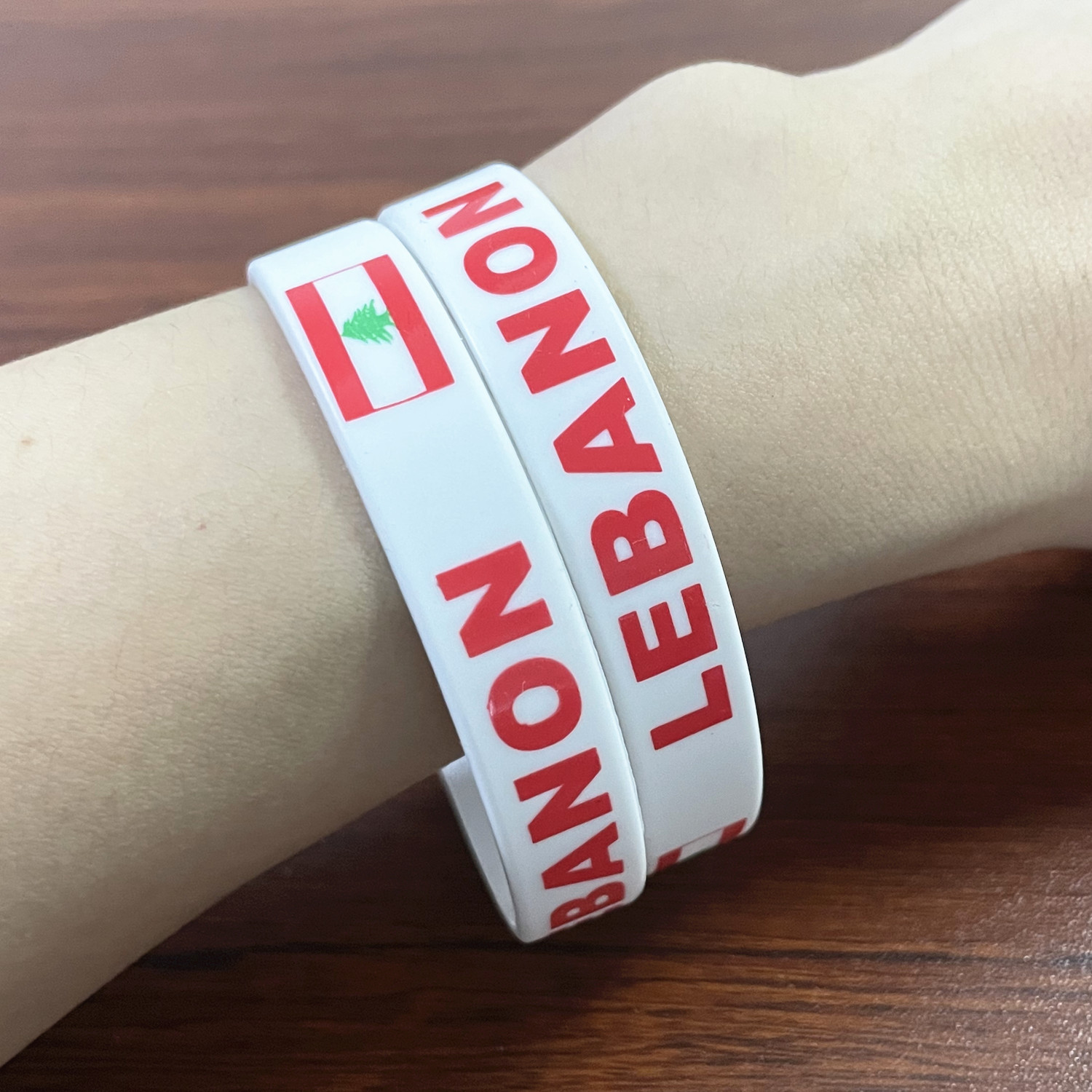 Bracelets en Silicone drapeau  - Women Accessories Lebanon avis et prix