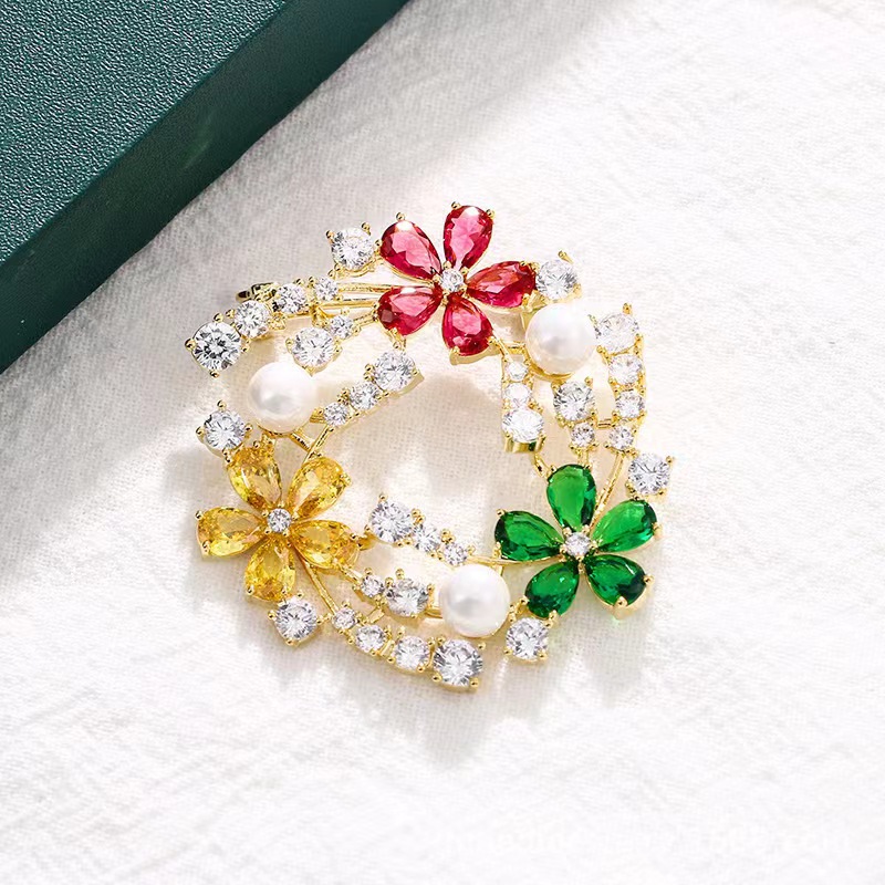 Broche design en zircon popula - Women'S Accessories Manufacturers avis et prix