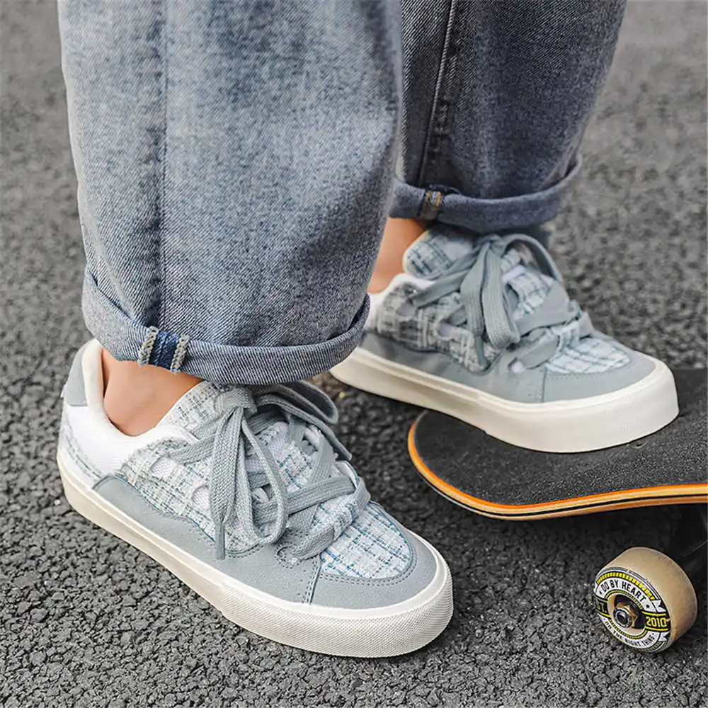 Chaussures d'école Hiphop avec - Women'S Accessories Famous Footwear avis et prix